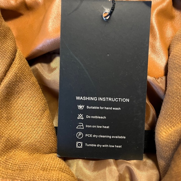 NWT WOMENS PLUS SIZE Brown Faux Leather Jacket with removable hood - Picture 3 of 9